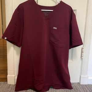 Men’s crimson FIGS scrubs XL top L Tall pant